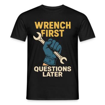 Car mechanic humor funny mechanic saying - Men's T-Shirt - black - Front - AI Model Male 178 light (178cm)