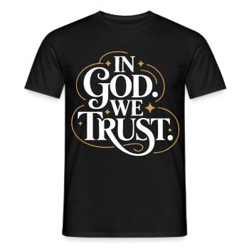 In God We Trust Design - Männer T-Shirt - Schwarz - Vorne - AI Model Male 178 light (178cm)