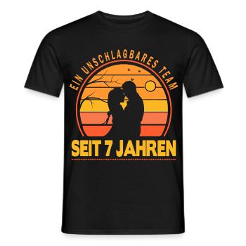 7 Jahre Unschlagbares Team Liebesgeschenk Paar - Männer T-Shirt - Schwarz - Vorne - AI Model Male 178 light (178cm)