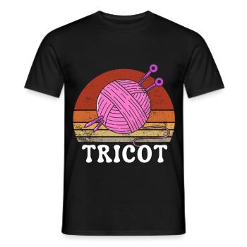 RETRO VINTAGE STRICKEN - Männer T-Shirt - Schwarz - Vorne - AI Model Male 178 light (178cm)