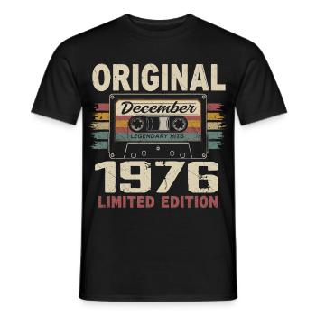 Cadeau D'anniversaire Décembre 1976 - T-shirt homme - noir - Devant - AI Model Male 178 light (178cm)