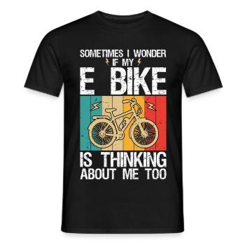Parfois, je me demande si mon vélo électrique pense à - T-shirt homme - noir - Devant - AI Model Male 178 light (178cm)