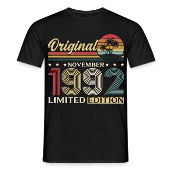 33ème Anniversaire Original Novembre Millésime 1992 - T-shirt homme - noir - Devant - AI Model Male 178 light (178cm)