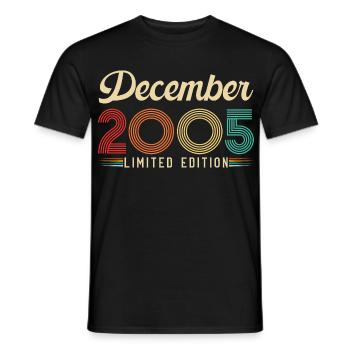 20 Year Anniversary Gift Born December 2005 - Men's T-Shirt - black - Front - AI Model Male 178 light (178cm)