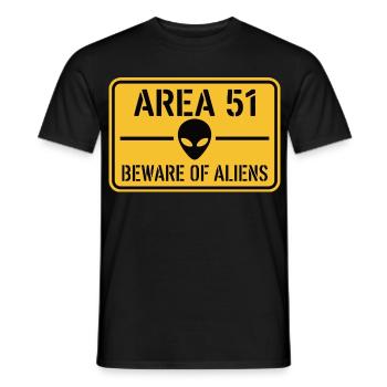 Lustige Vorsicht vor Aliens Area 51 UFO - Männer T-Shirt - Schwarz - Vorne - AI Model Male 178 light (178cm)