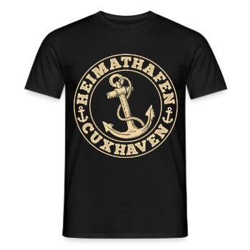 Nordsee HEIMATHAFEN CUXHAVEN Urlaub Lustig - Männer T-Shirt - Schwarz - Vorne - AI Model Male 178 light (178cm)