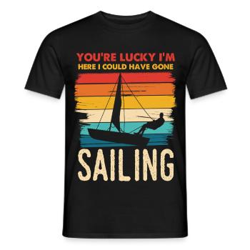 You’re Lucky I’m Sailing - Männer T-Shirt - Schwarz - Vorne - AI Model Male 178 light (178cm)