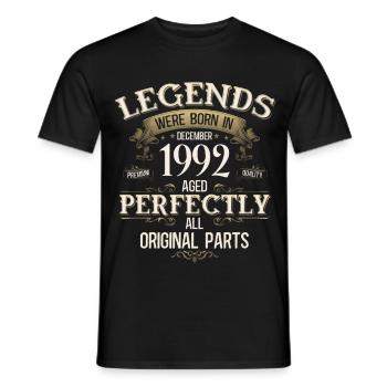 33e anniversaire Légende Décembre 1992 - T-shirt homme - noir - Devant - AI Model Male 178 light (178cm)
