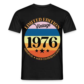 1976 Vintage Birthday Gift 76 - Men's T-Shirt - black - Front - AI Model Male 178 light (178cm)