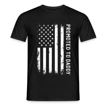 Promu Papa Père Fier du drapeau américain - T-shirt homme - noir - Devant - AI Model Male 178 light (178cm)