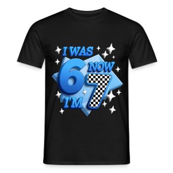 67 Six Sept À damier bleu J’étais Maintenant je suis - T-shirt homme - noir - Devant - AI Model Male 178 light (178cm)