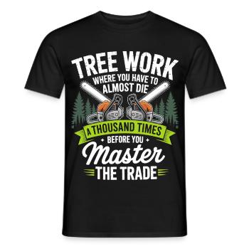 Kettensägen Meisterschaft im Wald - Männer T-Shirt - Schwarz - Vorne - AI Model Male 178 light (178cm)