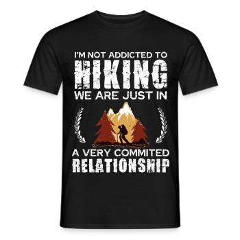 Hiking Commitment Tee Design - Männer T-Shirt - Schwarz - Vorne - AI Model Male 178 light (178cm)