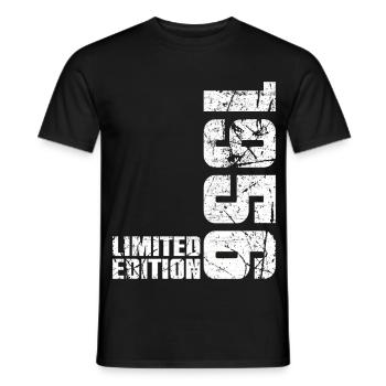 70. Geburtstag Mann Frau 70 Jahre 1956 Geschenk - Männer T-Shirt - Schwarz - Vorne - AI Model Male 178 light (178cm)