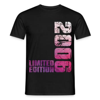 20. Geburtstag Junge Mädchen 20 Jahre alt 2006 Geschenk - Männer T-Shirt - Schwarz - Vorne - AI Model Male 178 light (178cm)