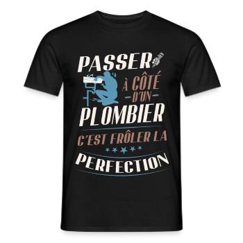 Humor Plumber Verging on Perfection - Men's T-Shirt - black - Front - AI Model Male 178 light (178cm)
