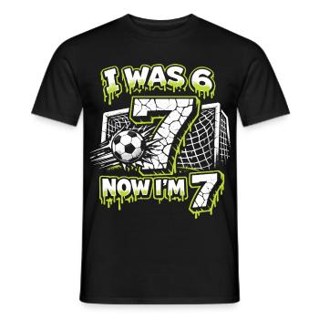 67 Cadeau d’anniversaire de Six Sept Football Boy - T-shirt homme - noir - Devant - AI Model Male 178 light (178cm)