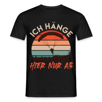 Gleitschirm ICH HÄNGE HIER NUR AB Lustiges - Männer T-Shirt - Schwarz - Vorne - AI Model Male 178 light (178cm)
