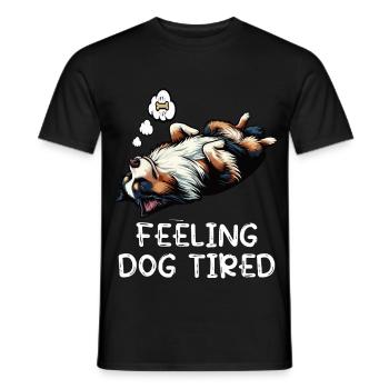 Se sentir fatigué par le chien Berger australien Aussiehalter - T-shirt homme - noir - Devant - AI Model Male 178 light (178cm)