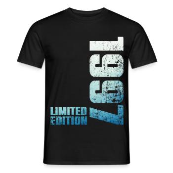 29. Geburtstag Mann Frau 29 Jahre alt 1997 Geschenk - Männer T-Shirt - Schwarz - Vorne - AI Model Male 178 light (178cm)