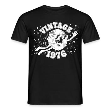 Millésime 1976 - T-shirt homme - noir - Devant - AI Model Male 178 light (178cm)