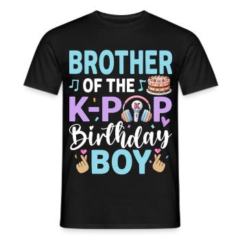 Frère du garçon anniversaire K-Pop - T-shirt homme - noir - Devant - AI Model Male 178 light (178cm)