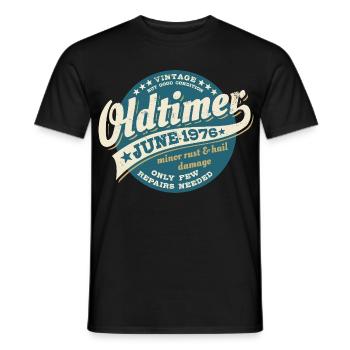 Oldtimer Juni 1976 | Geburtstag Geschenk - Männer T-Shirt - Schwarz - Vorne - AI Model Male 178 light (178cm)