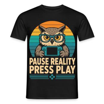Break Reality Press Play Gamer Owl - Men's T-Shirt - black - Front - AI Model Male 178 light (178cm)
