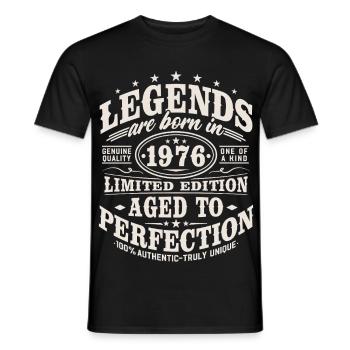 1976 Jahrgang Vintage Geburtstag Geschenk Retro - Männer T-Shirt - Schwarz - Vorne - AI Model Male 178 light (178cm)