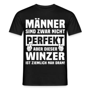 Winzer - Männer T-Shirt - Schwarz - Vorne - AI Model Male 178 light (178cm)