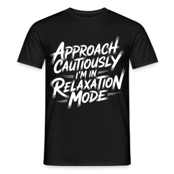 Relaxation Mode – Ruhige Lässigkeit - Männer T-Shirt - Schwarz - Vorne - AI Model Male 178 light (178cm)