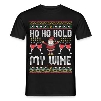 Ho Ho Hold My Wine – Weihnachtsmann mit Rotwein - Männer T-Shirt - Schwarz - Vorne - AI Model Male 178 light (178cm)
