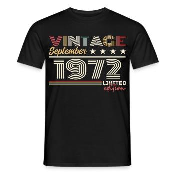 Jahrgang September 1972 September 1972 September - Männer T-Shirt - Schwarz - Vorne - AI Model Male 178 light (178cm)