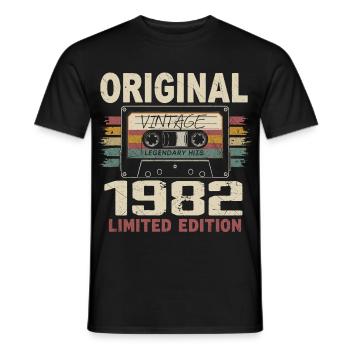 1982 Birthday Gift 1982 Vintage 1982 Retro - Men's T-Shirt - black - Front - AI Model Male 178 light (178cm)