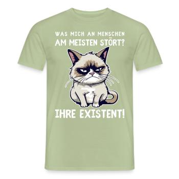 Existenzen - Grimmige Katze für schlechte Stimmung - Männer T-Shirt - Sage - Vorne - AI Model Male 178 light (178cm)
