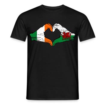 Irlande Pays de Galles Drapeau Mains Coeur Forme Utilisé - T-shirt homme - noir - Devant - AI Model Male 178 light (178cm)