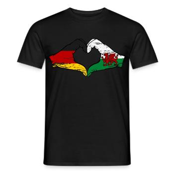Allemagne Pays de Galles Drapeau Mains Coeur Forme Utilisé - T-shirt homme - noir - Devant - AI Model Male 178 light (178cm)