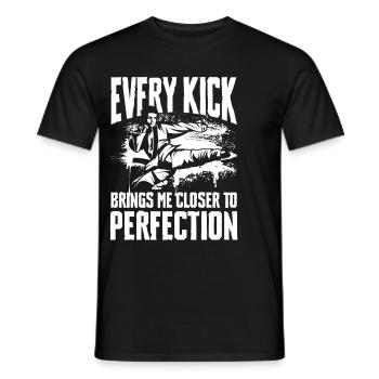 Chaque coup de pied me rapproche de la perfection - T-shirt homme - noir - Devant - AI Model Male 178 light (178cm)