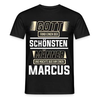Marcus der schönste Mann von Gott geformt Design - Männer T-Shirt - Schwarz - Vorne - AI Model Male 178 light (178cm)