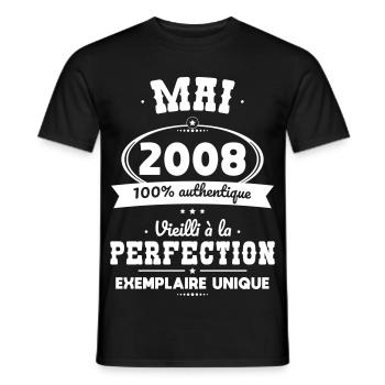Anniversaire 18 ans - Mai 2008 Perfection - T-shirt homme - noir - Devant - AI Model Male 178 light (178cm)