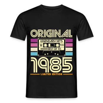 Original 1985 Cassette Retro Tee - T-shirt homme - noir - Devant - AI Model Male 178 light (178cm)
