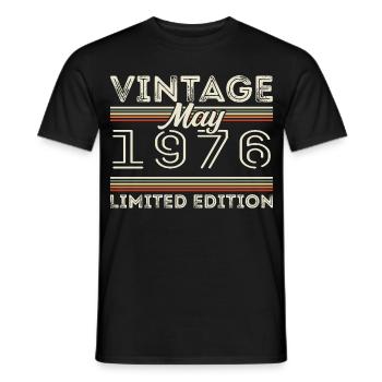 Mai 1976 Anniversaire 1976, Légendaire depuis mai 1976 - T-shirt homme - noir - Devant - AI Model Male 178 light (178cm)