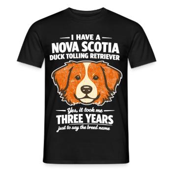Retro Nova Scotia Duck Tolling Retriever Spruch - Männer T-Shirt - Schwarz - Vorne - AI Model Male 178 light (178cm)
