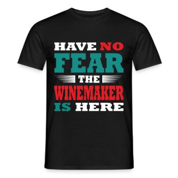 Have no Fear the Winzer is here Outfit - Men's T-Shirt - black - Front - AI Model Male 178 light (178cm)