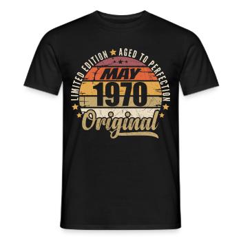 Design Vintage Mai 1970 Édition Limitée Mai 1970 - T-shirt homme - noir - Devant - AI Model Male 178 light (178cm)