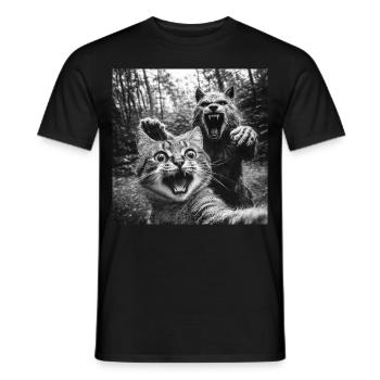 Humor Werewolf Selfie Cat - Men's T-Shirt - black - Front - AI Model Male 178 light (178cm)