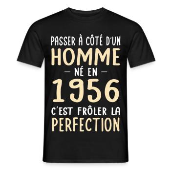 Geboren 1956 – Nahezu Perfektion - Männer T-Shirt - Schwarz - Vorne - AI Model Male 178 light (178cm)