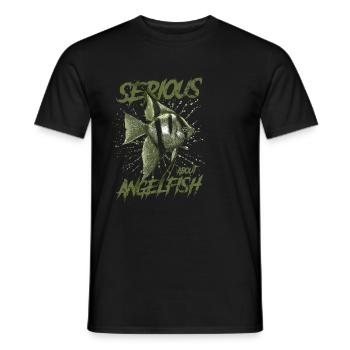 Sérieux au sujet d’Altum Angelfish Keeper - T-shirt homme - noir - Devant - AI Model Male 178 light (178cm)