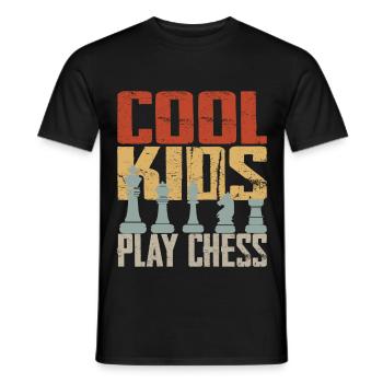 Cool Kids Play Chess - Männer T-Shirt - Schwarz - Vorne - AI Model Male 178 light (178cm)