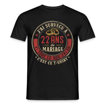 Humour Anniversaire : J'ai Survécu à 22 Ans - T-shirt homme - noir - Devant - AI Model Male 178 light (178cm)